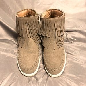 Mossimo Supply Co. Moccasin High top Sneakers Tan